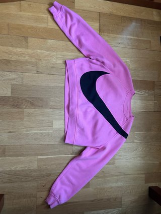 Sudadera Nike Rosa y Negra Grande Swoosh