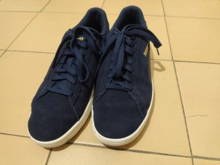 Tenis Puma Azul Marino y Blanco