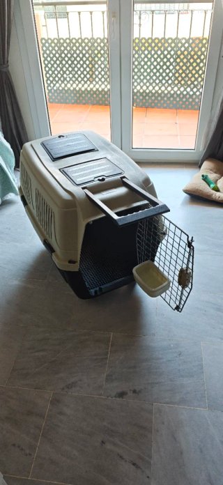 Transportín grande para perro con ruedas  78x55x65