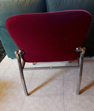 Silla metálica y tela muy resistente