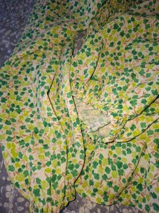 Camisa nido de abeja floral