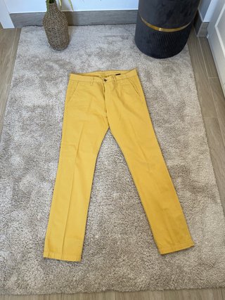 Pantalón 7 for all mankind amarillo Talla M