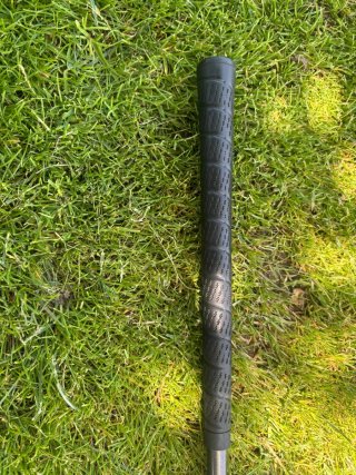 Palo de golf Wilson hierro 7
