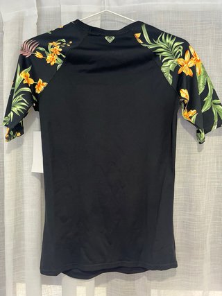 Camiseta para mujer Roxy Estampada Playa y piscina