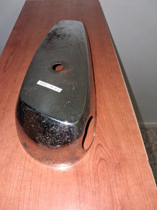 Tapa depósito Mobylette AV 88 cromada