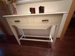 Aparador beige con cajones