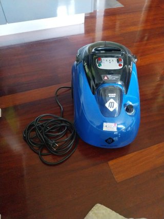 Vaporeta azul Marca Menalux