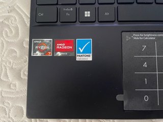 Asus Zenbook Portátil Negro