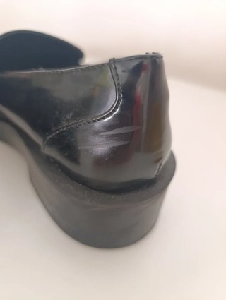 Mocasines Zara charol negros T.36