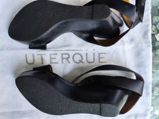 Sandalias Uterqüe Raso Negro Cuña Talla 38