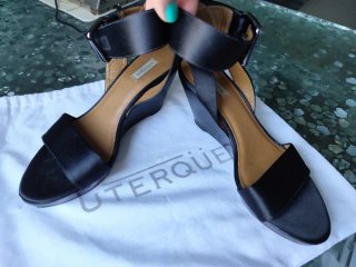 Sandalias Uterqüe Raso Negro Cuña Talla 38