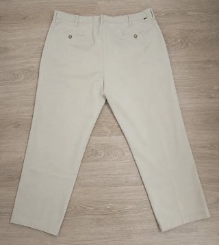 Pantalón Náutica de hombre beige W38 | ES 48