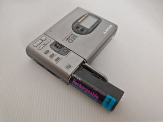 Sony MZ-R35 Walkman MD Digital