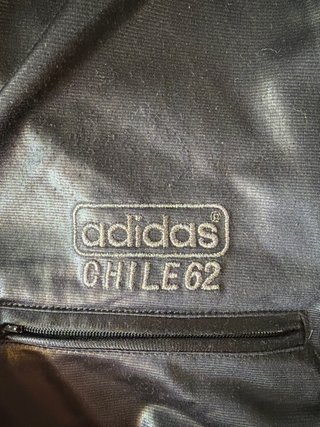 Chaqueta Adidas Chile 62 Negra Brillante