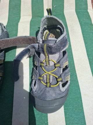 Chanclas Pablosky Gris y Amarillo