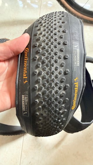 2 Cubiertas Continental Terra Speed 40-622