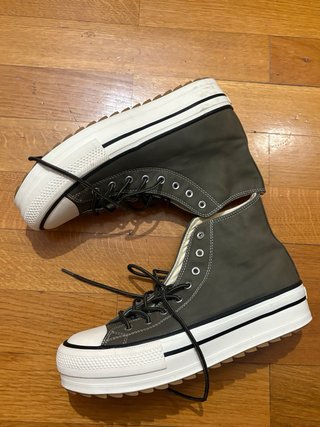 Zapatillas Victoria caña alta verde