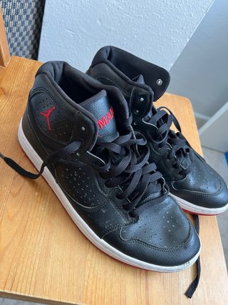 Nike Jordan Access Negro/Rojo