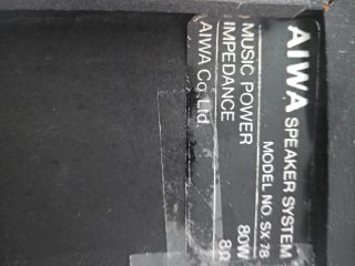 Altavoces Aiwa Negros