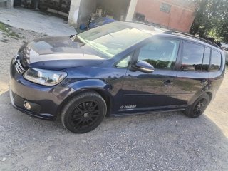 Volkswagen Touran 2015