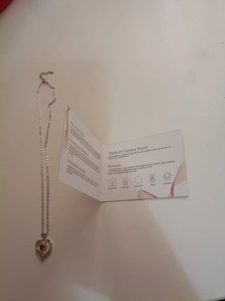 Colgante Corazón Rojo Infinito de Plata, Tusuzik