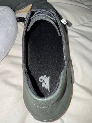 Zapatos de cordones.