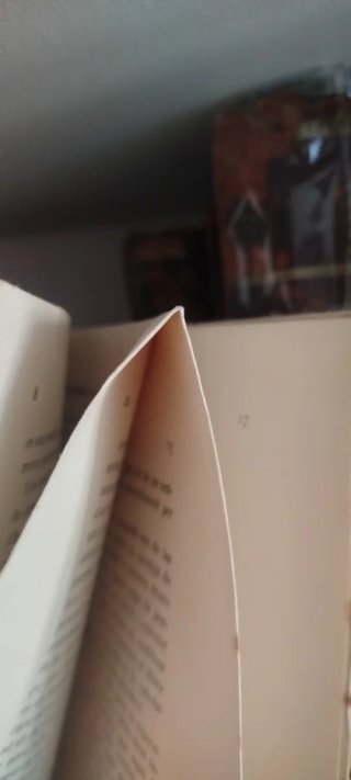 Libro antiguo "Les llàgrimes de Sant Llorenç"