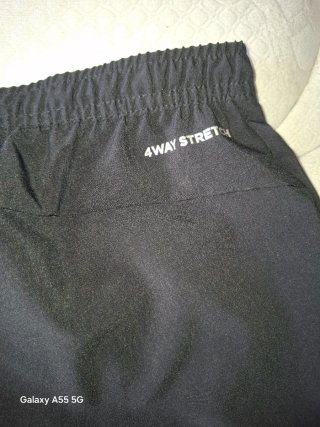 Pantalons esportius curts Lotto home