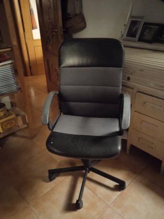 Silla de escritorio y gaming cómoda