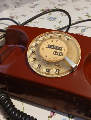 Telefono vintage GTE