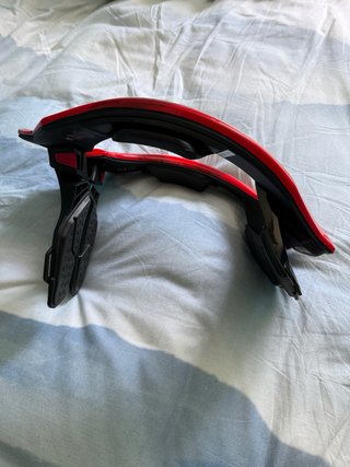 Collarín Leatt 3.5 Rojo talla L