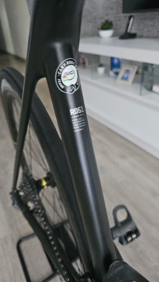 Bicicleta Canyon Ultimate CF SL Negra