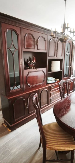 Comedor clásico mesa y 8 sillas