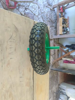 Ruota pneumatica per carrello Altrad