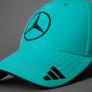 Gorra  Adidas Mercedes-AMG Petronas F1 Drivet A81.