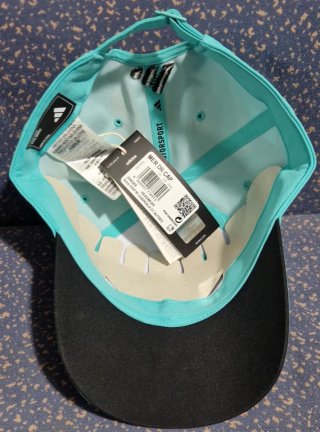 Gorra  Adidas Mercedes-AMG Petronas F1 Drivet A81.