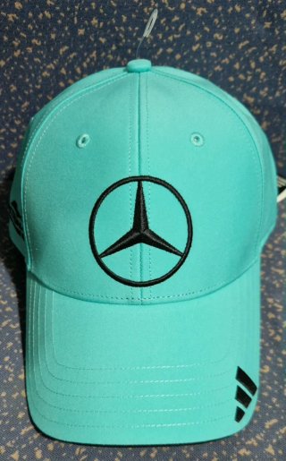 Gorra  Adidas Mercedes-AMG Petronas F1 Drivet A81.