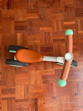 Triciclo Hape para niños - Verde
