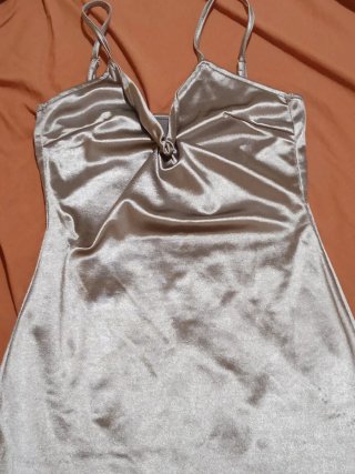 Dos vestidos de fiesta para chica