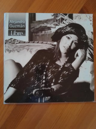 Alejandra Guzmán libre vinilo LEER