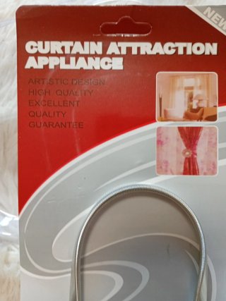 Abrazaderas para cortinas plateadas