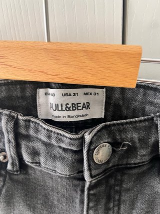 Pantalón vaquero Pull and Bear hombre talla 40