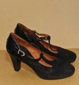 Zapatos de tacón Mary Jane negros Ms Elx