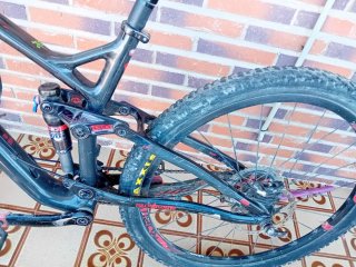 Trek Remedy 9.8 Carbono 29 MTB