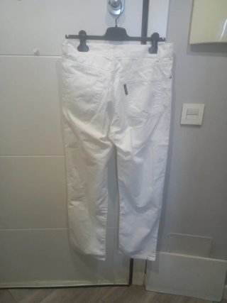 Pantalones vaqueros blancos