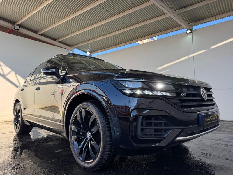 Volkswagen Touareg 2020, foto 3
