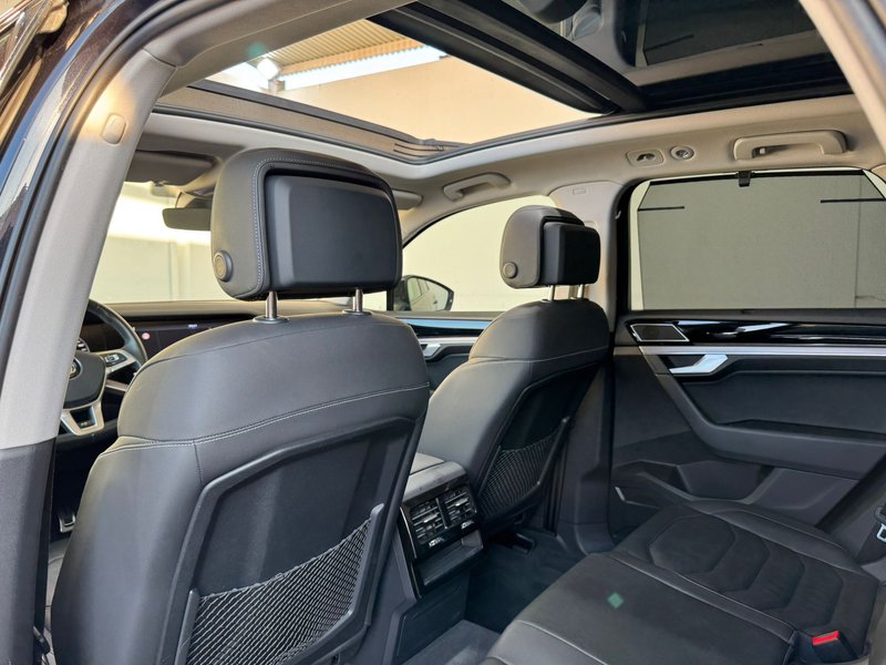 Volkswagen Touareg 2020, foto 14