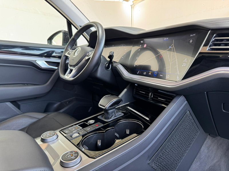 Volkswagen Touareg 2020, foto 19