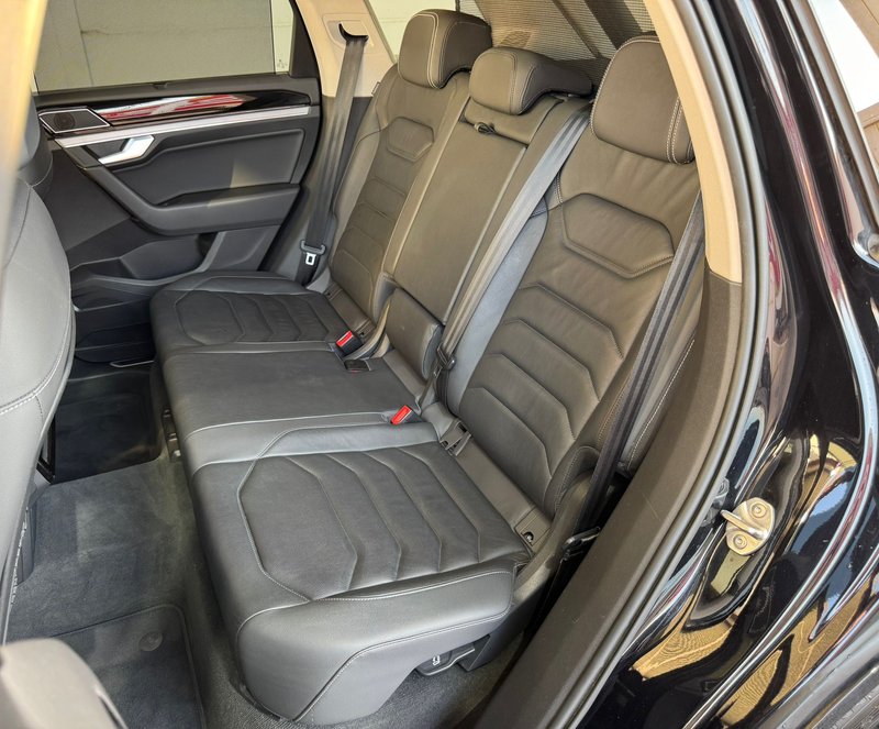Volkswagen Touareg 2020, foto 21