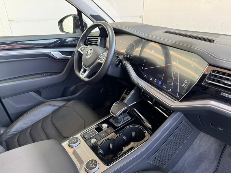 Volkswagen Touareg 2020, foto 40